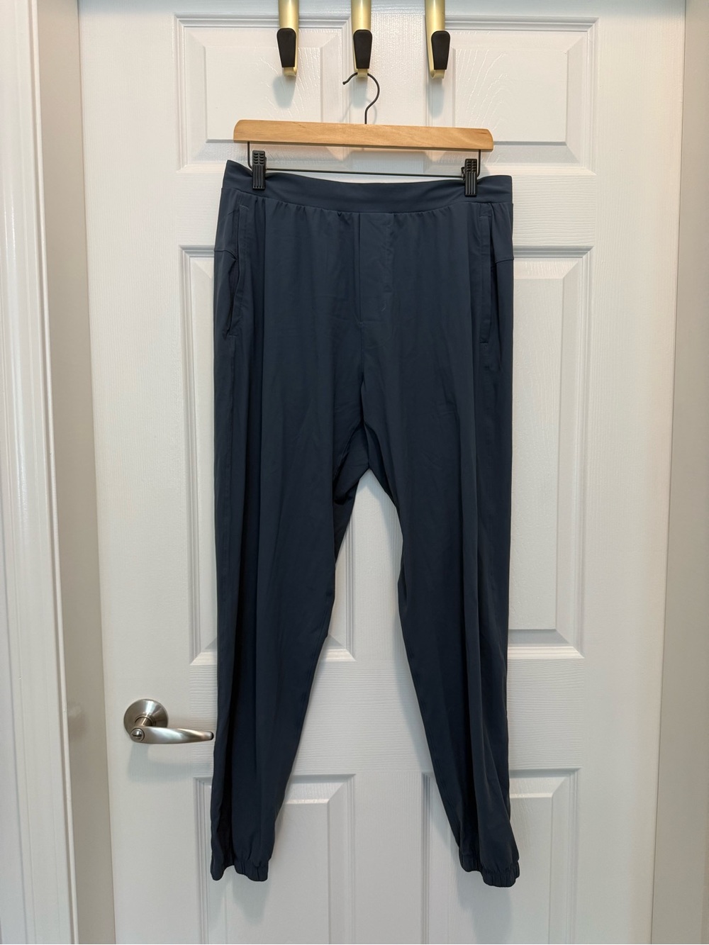 lululemon athletica Men's Surge Joggers